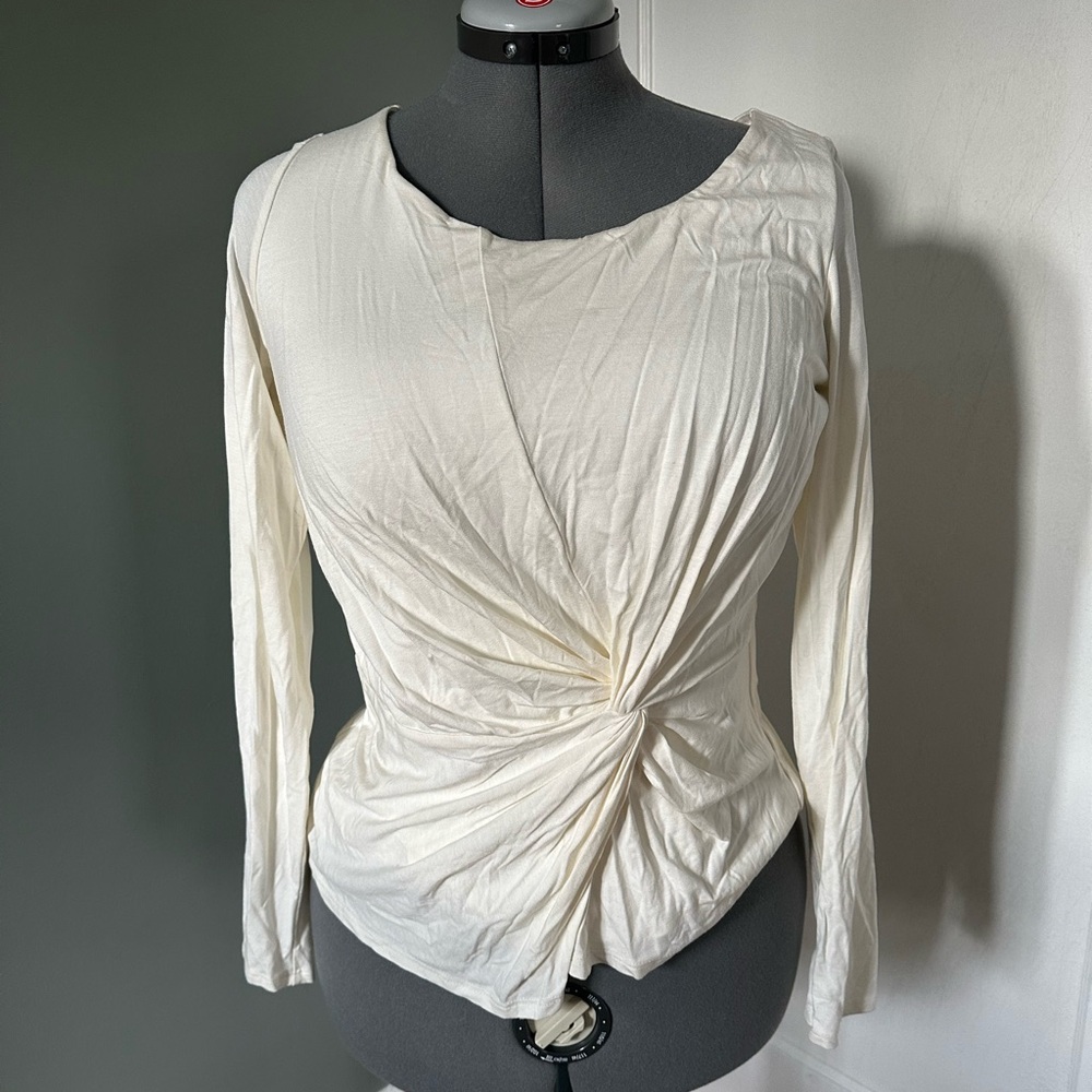 Bailey 44 cream high-neck long-sleeved top size L office career flattering